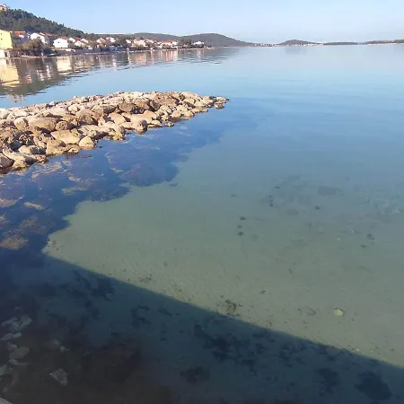 Apartmán Pandula Tkon