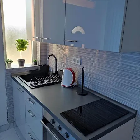 Pandula Apartamento Tkon