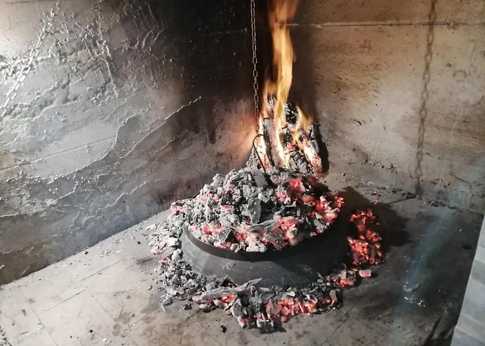 Pandula Tkon