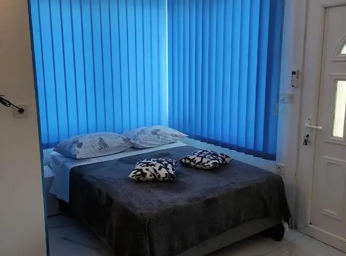 Pandula Apartment *